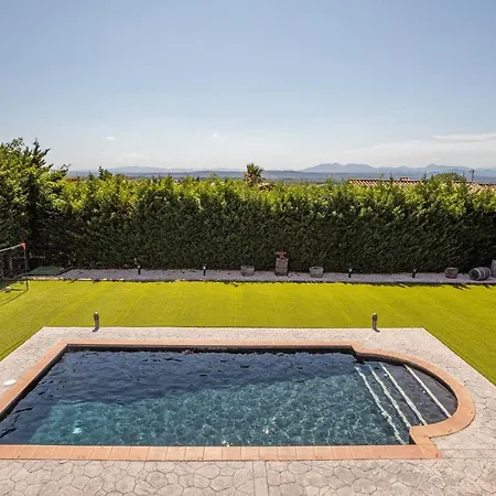 Flateli Villa
